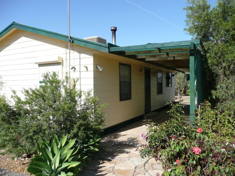 14-16 Seaview Road, Maitland SA 5573