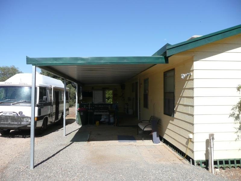 14-16 Seaview Road, Maitland SA 5573