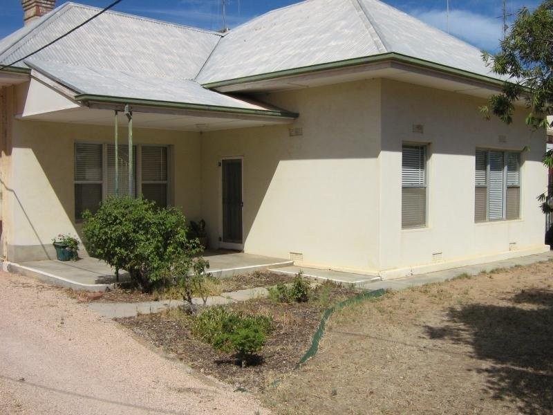 11 Powell Terrace, Kadina SA 5554