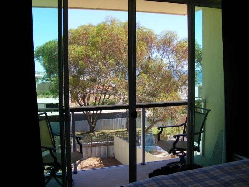 2 Hughes Avenue, Moonta Bay SA 5558