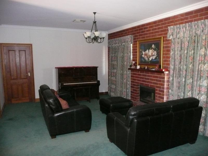 28 Kitto Road, Moonta Bay SA 5558