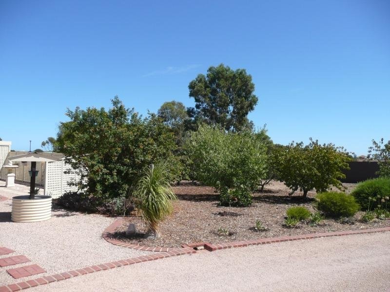 28 Kitto Road, Moonta Bay SA 5558