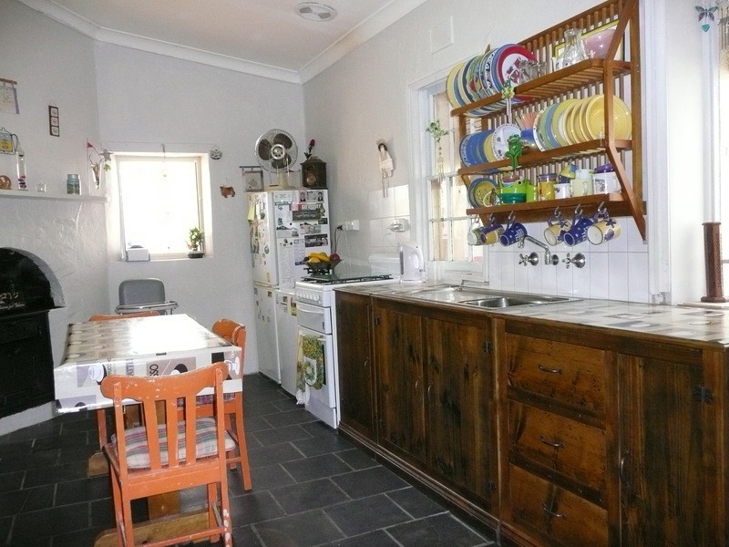 27 Robert Street, Moonta SA 5558