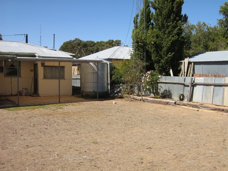 6 Paterson Street, Bute SA 5560