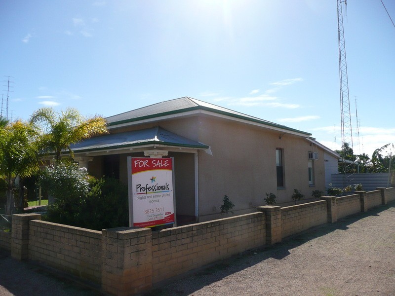 94 George Street, Moonta SA 5558