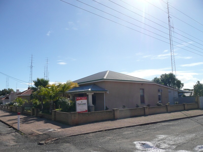 94 George Street, Moonta SA 5558