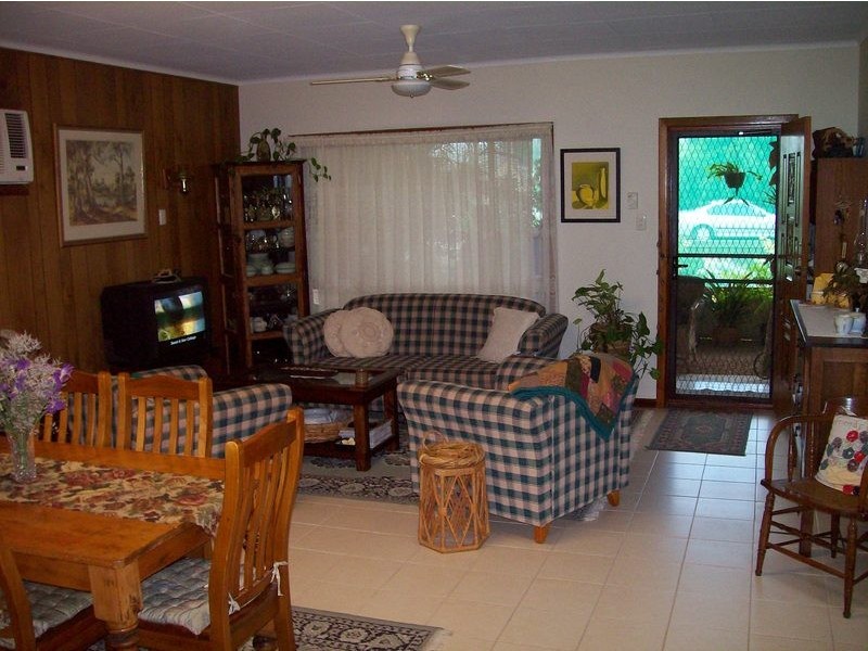 10 First Street, North Moonta SA 5558
