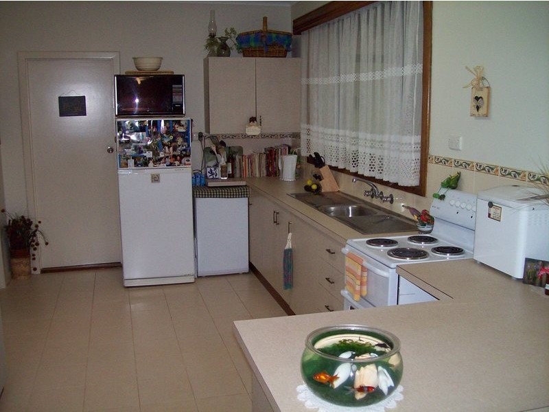 10 First Street, North Moonta SA 5558