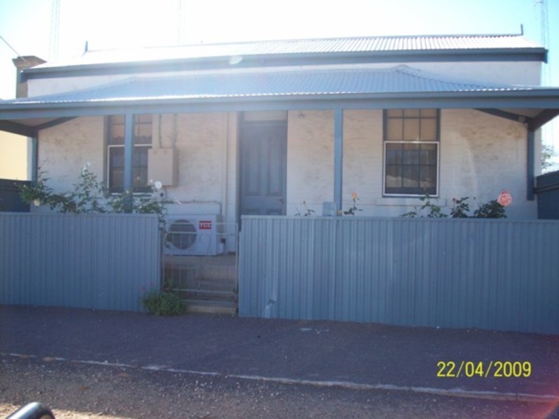 20 Caroline Street, Moonta SA 5558