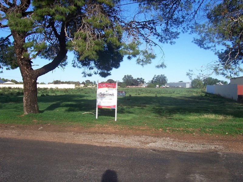 30 Lipson Road, Kadina SA 5554