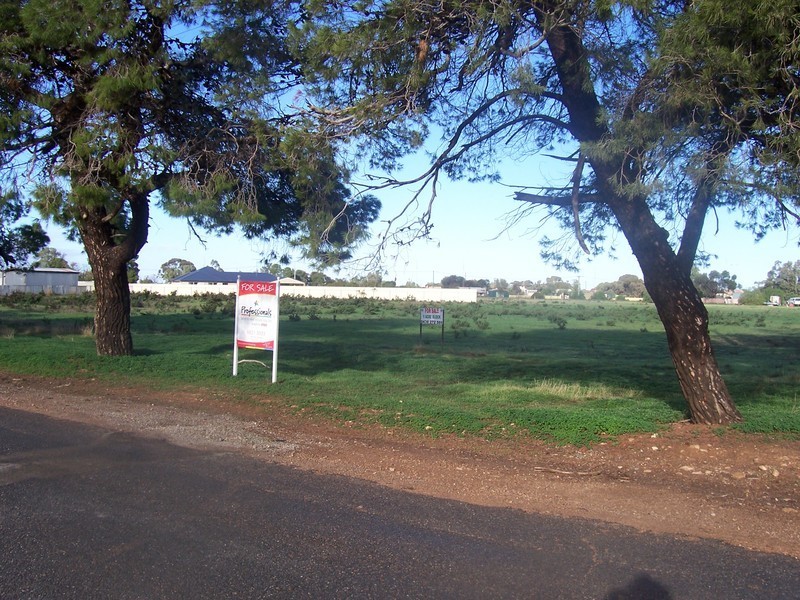 30 Lipson Road, Kadina SA 5554