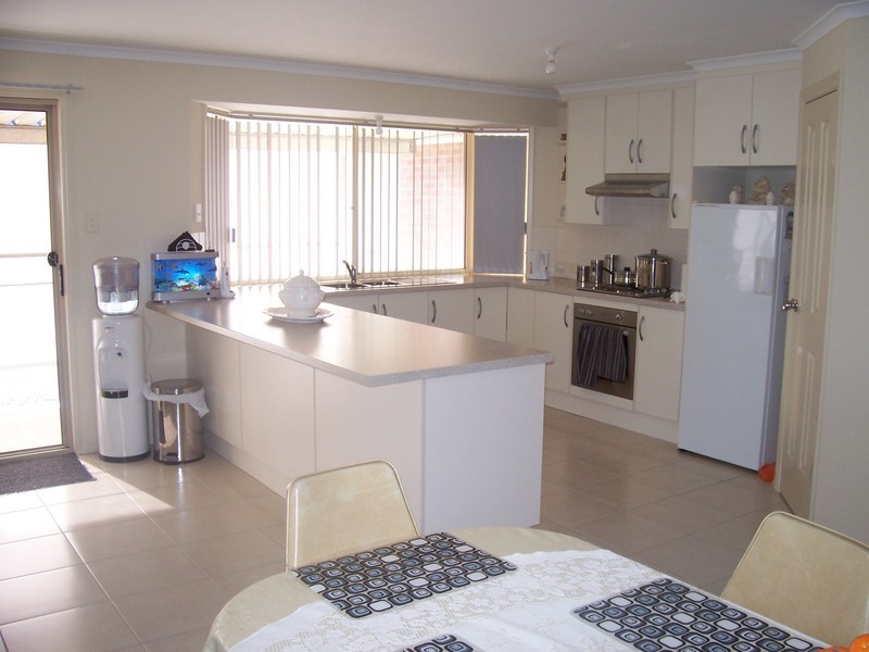 8 Boase Crescent, Wallaroo SA 5556