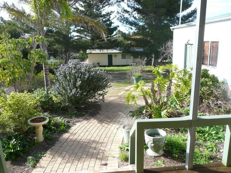 31 South Terrace, Port Hughes SA 5558