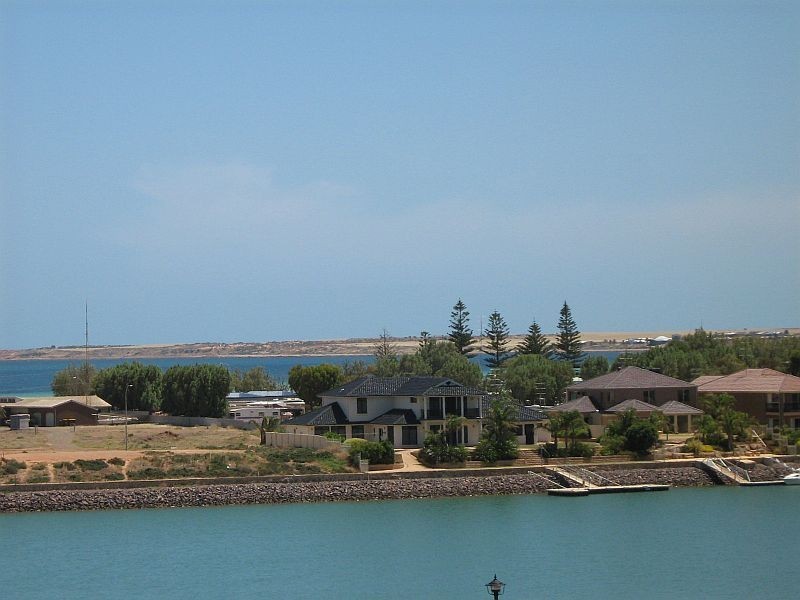 52 Pamir Court, Wallaroo SA 5556