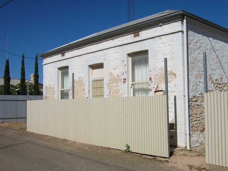 2 Schroeder Street, Wallaroo SA 5556