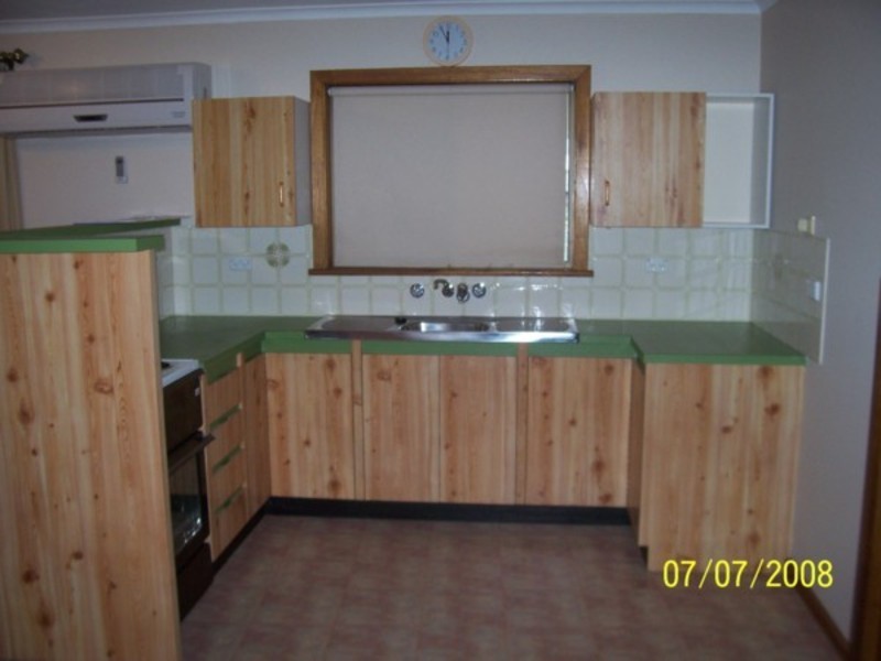 3 Stuckey Street, Moonta Bay SA 5558