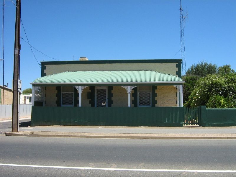 38 Hughes Street, Wallaroo SA 5556