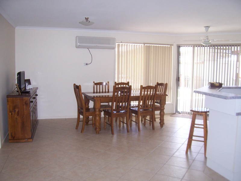 18 Cornish Terrace, Wallaroo SA 5556