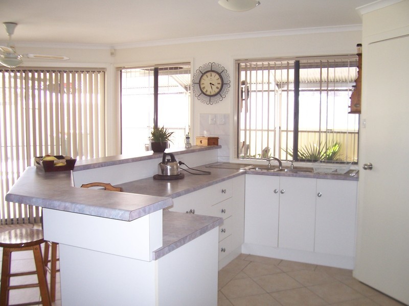 18 Cornish Terrace, Wallaroo SA 5556