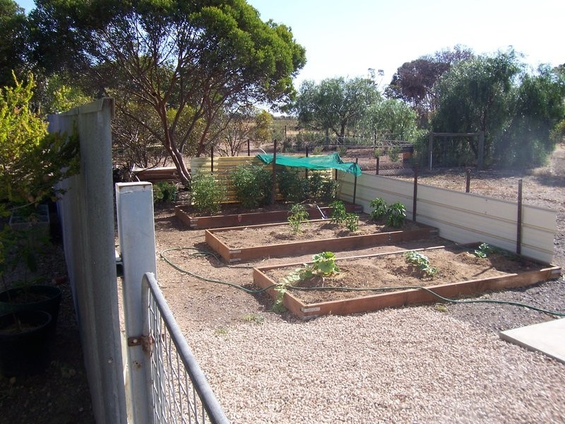 18 Cornish Terrace, Wallaroo SA 5556