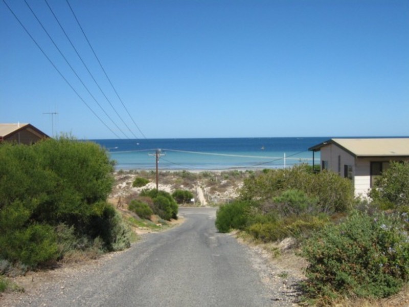 4 Gloria Avenue, North Beach SA 5556