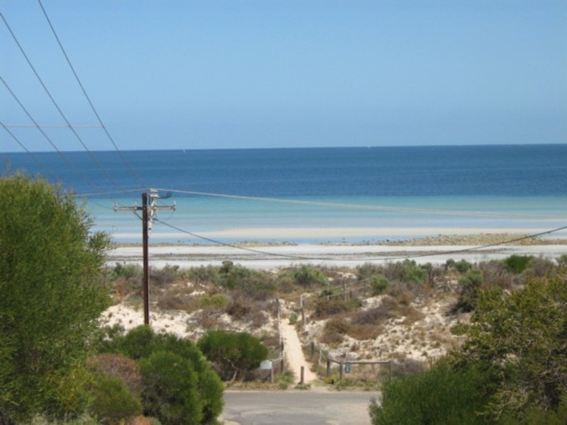 4 Gloria Avenue, North Beach SA 5556