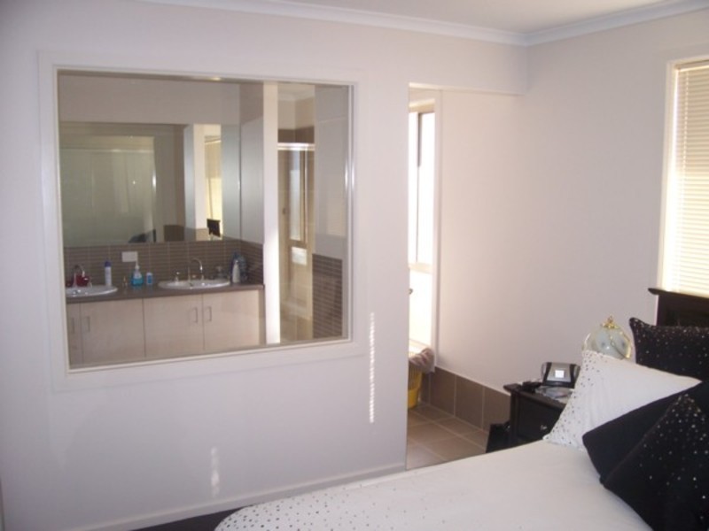 2a Clarke Street, Wallaroo SA 5556