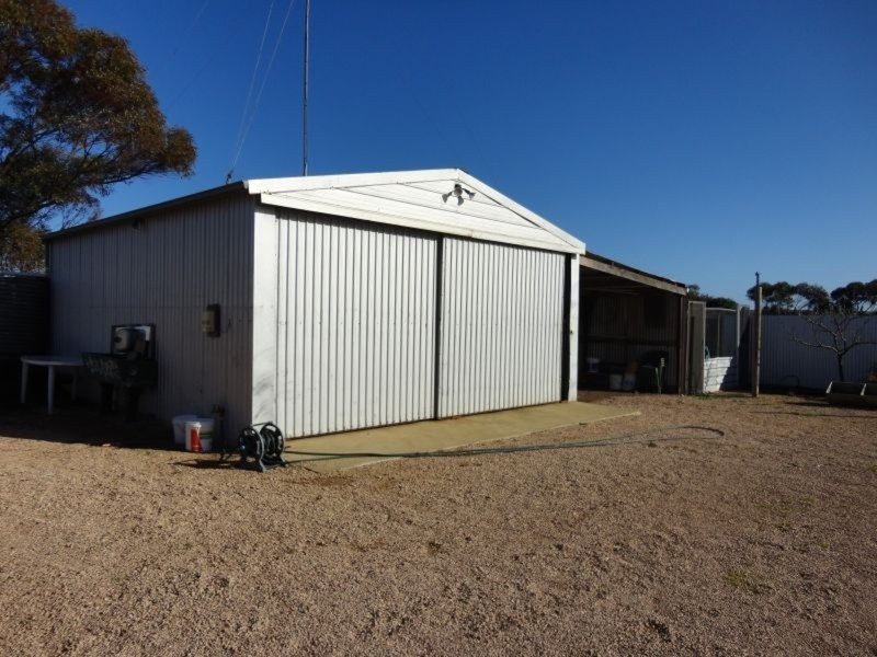 67 Moonta – Kadina Road, North Yelta SA 5558