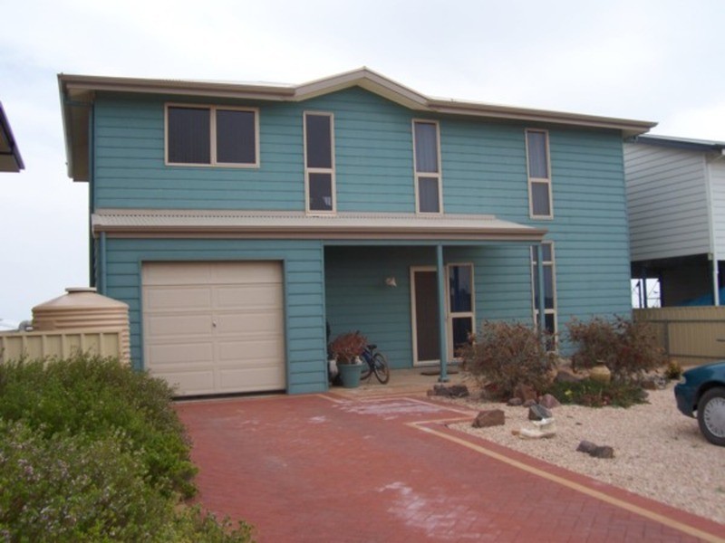 5 Woodforde Drive (Rose) Avenue, North Beach SA 5556