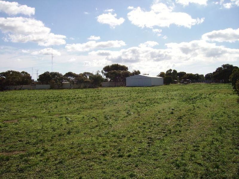 Lot 837 Cnr Evans & Magazine Road, Wallaroo SA 5556