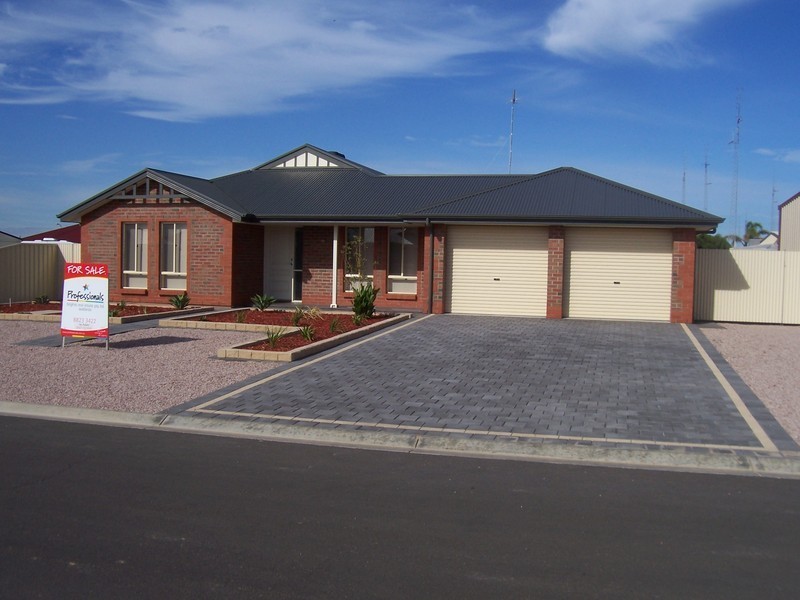 4 Diedrich Street, Wallaroo SA 5556