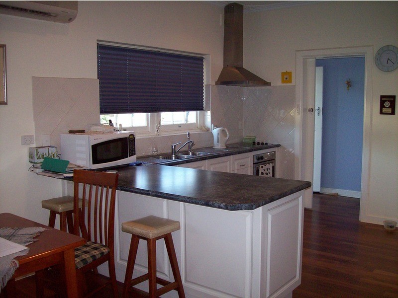 55 Robert Street, Moonta SA 5558