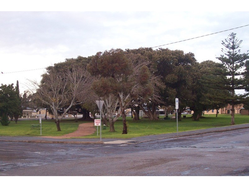 55 Robert Street, Moonta SA 5558