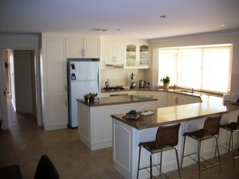 16 Bollmeyer Street, Wallaroo SA 5556