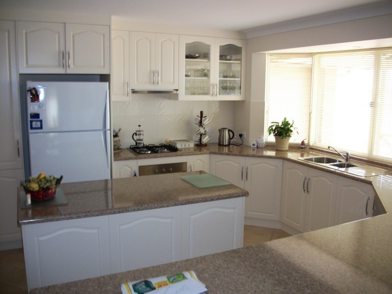 16 Bollmeyer Street, Wallaroo SA 5556