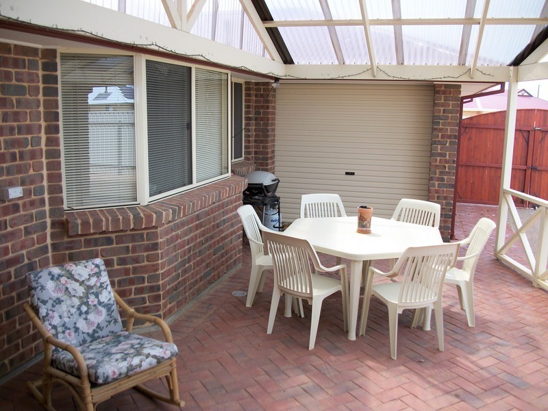 16 Bollmeyer Street, Wallaroo SA 5556