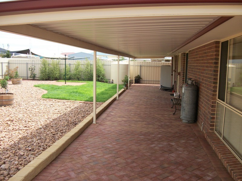 16 Bollmeyer Street, Wallaroo SA 5556