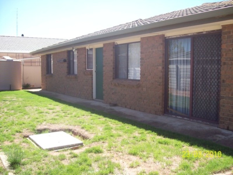 32 Ernest Terrace, Wallaroo SA 5556