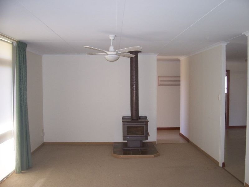 2 Agnes Street, Kadina SA 5554