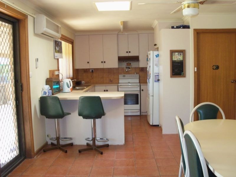 48 Bay Road, Moonta Bay SA 5558
