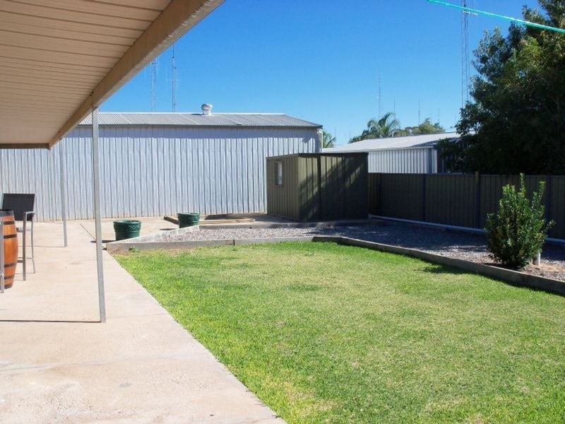 48 Bay Road, Moonta Bay SA 5558