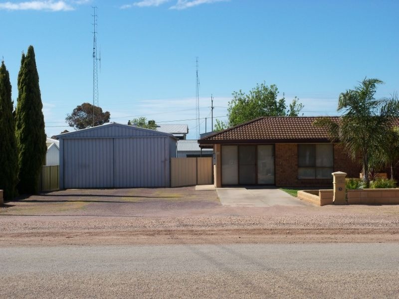 48 Bay Road, Moonta Bay SA 5558