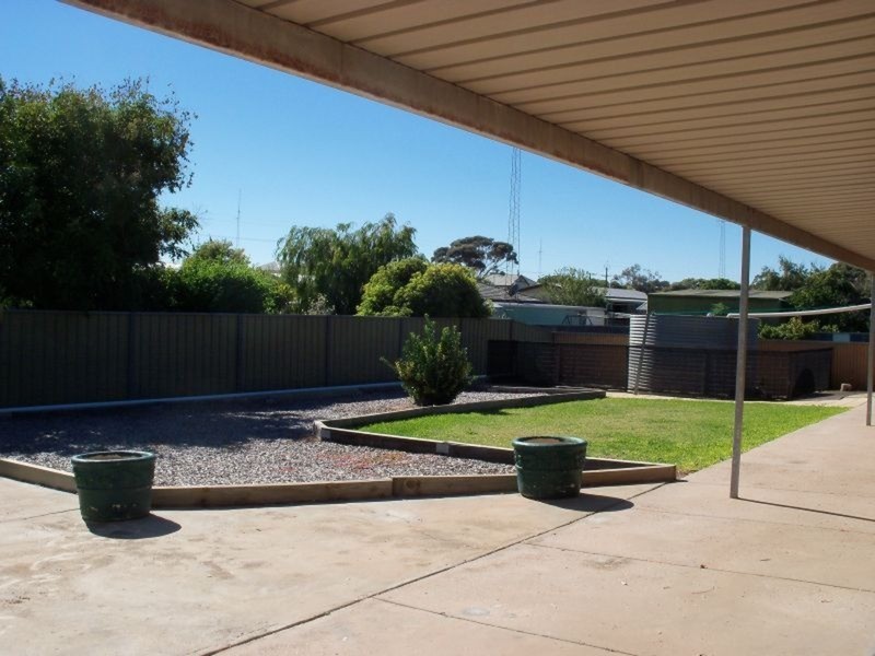 48 Bay Road, Moonta Bay SA 5558