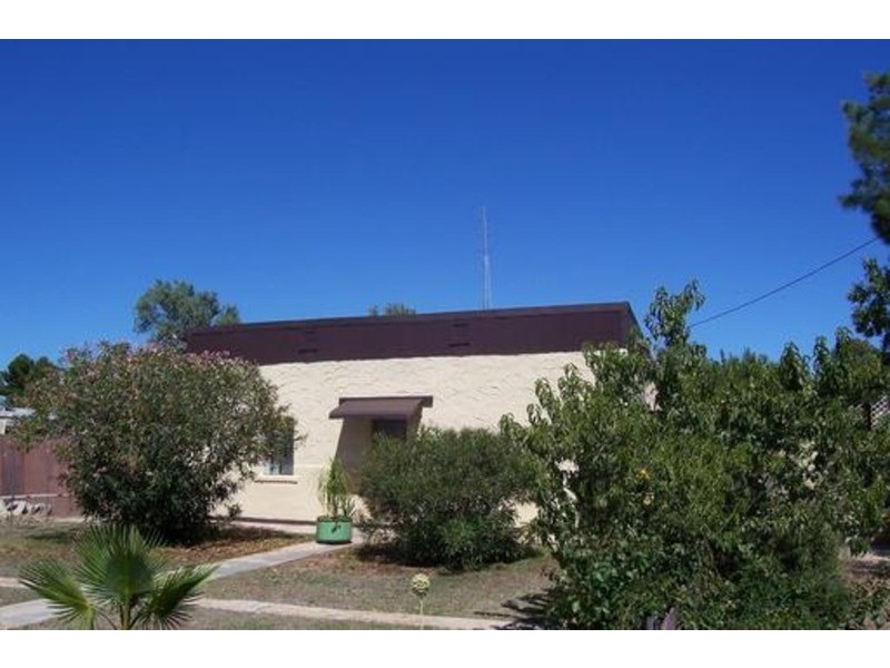 8 West Terrace, Kadina SA 5554