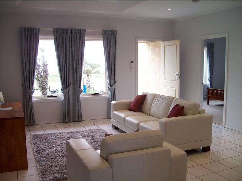 19 Freeman Court, Moonta Bay SA 5558