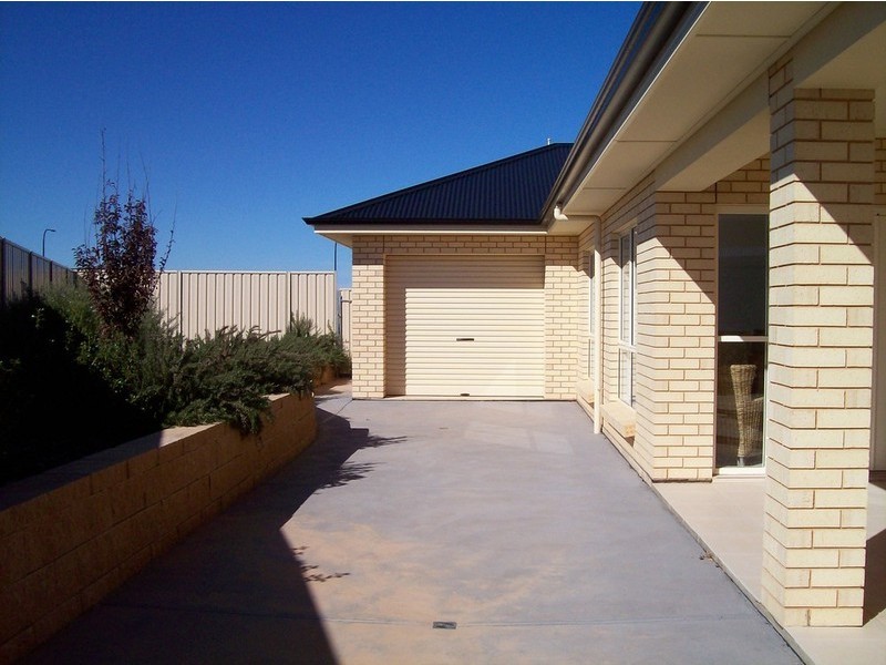 19 Freeman Court, Moonta Bay SA 5558