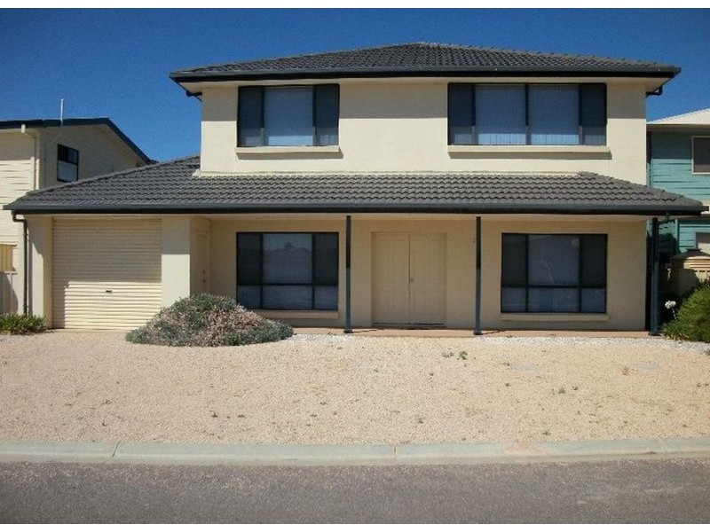 7 Woodforde (Rose Avenue) Drive, North Beach SA 5556