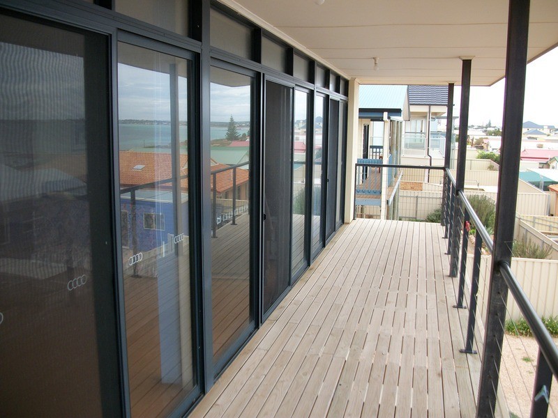 7 Woodforde (Rose Avenue) Drive, North Beach SA 5556