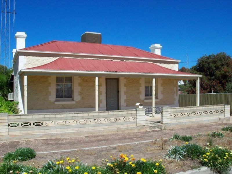 69 Caroline Street, Moonta SA 5558