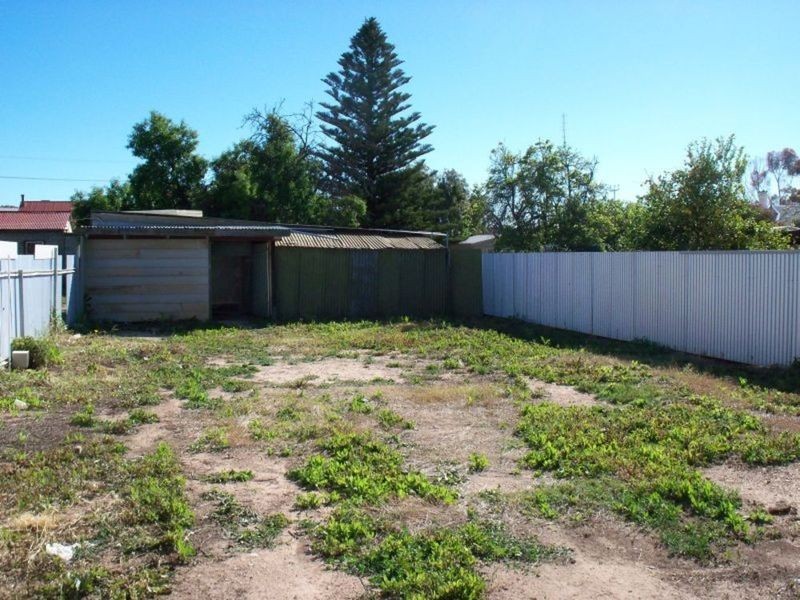 69 Caroline Street, Moonta SA 5558